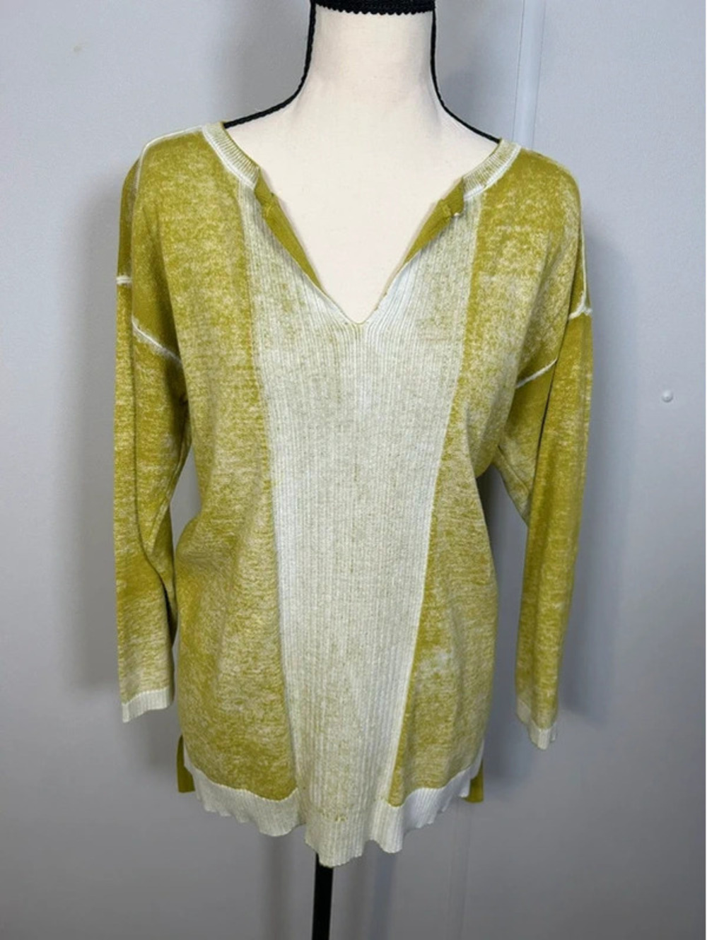 Tru Luxe Jeans Lime Green & Ivory Colorblock Knit Sweater Tunic Size S